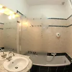 Royal Otel 2*