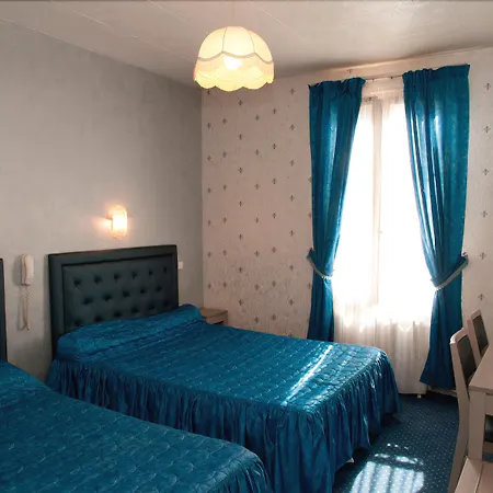 Royal Hotel