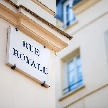 Royal Hotel 2*
