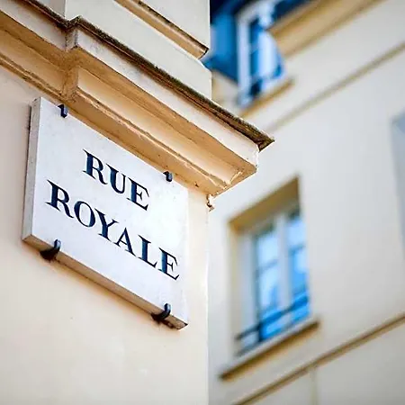 Royal ホテル ベルサイユ