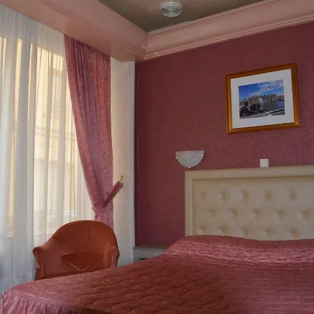 Otel Royal 2*