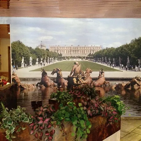 Hotel Royal Versailles