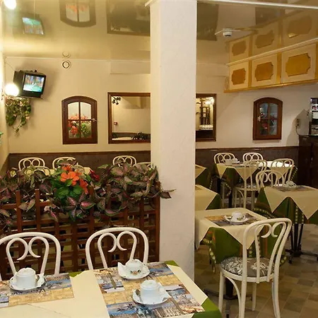 Hotel Royal 2*