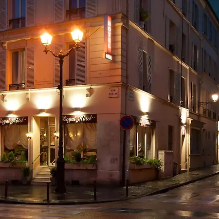 Royal Hotel 2*