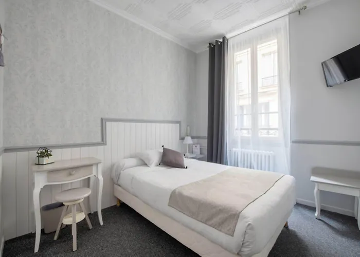 Royal 2* Versalles